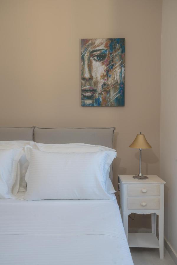 Apollonian Luxury Apartments Vaszilikí Kültér fotó